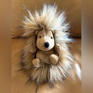 Jellycat London Didi Hedgehog Plush
Stuffed Animal 6"